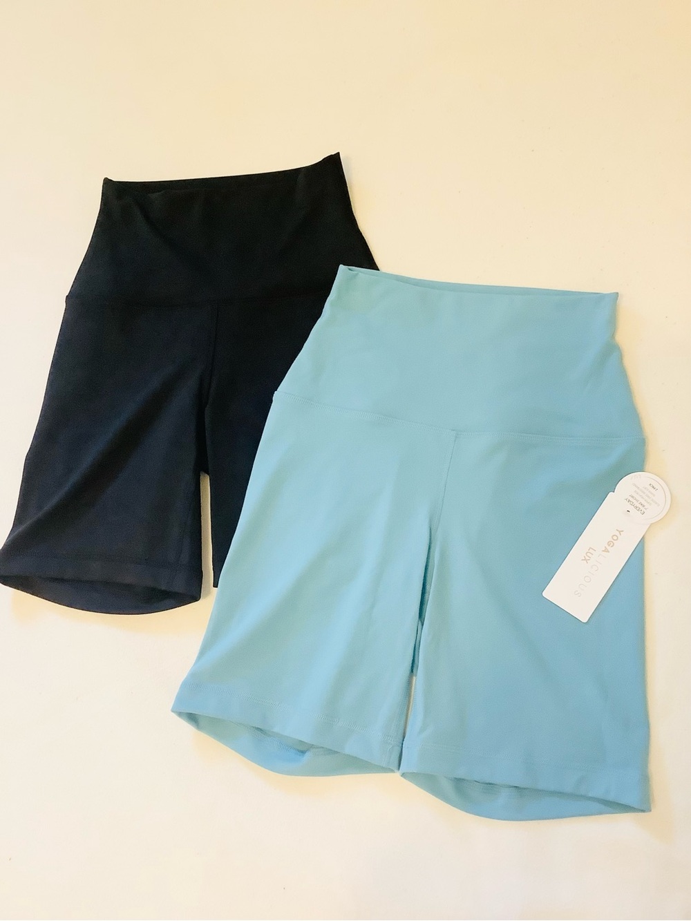 NEW Yogalicious 2 Pack of High-Waist Bike Shorts Yoga Sports Athletic Outdoor S